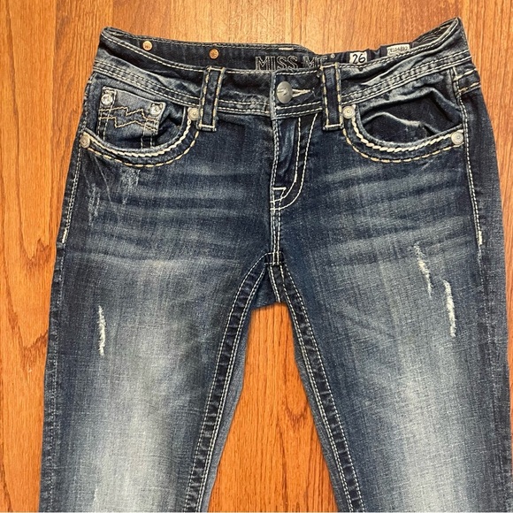 Miss Me Boot Cut JE1048B2L Embellished Jeans size 26 - Picture 3 of 15